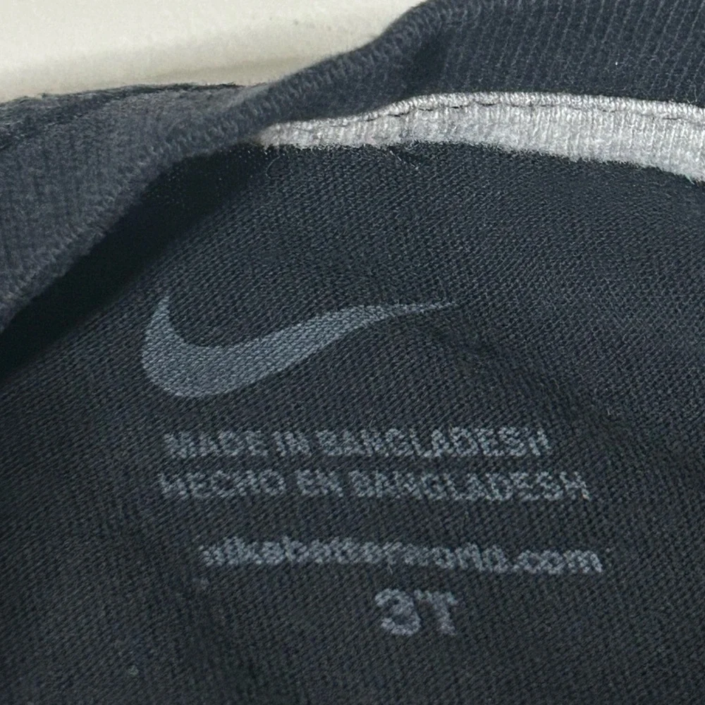Boys 3T & 4T Lot of Shirts Nike- Blue and Black Granimals